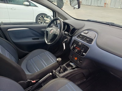 Fiat Punto Evo 1.3 Mjt 75 CV 5 porte Active (12)