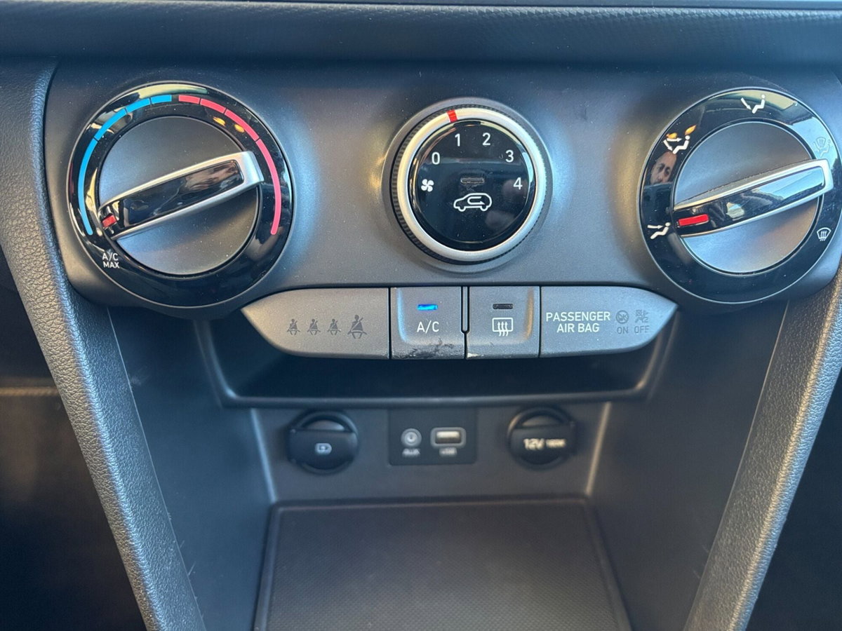 Hyundai Kona 1.6 CRDI 115 CV XAdvanced (12)