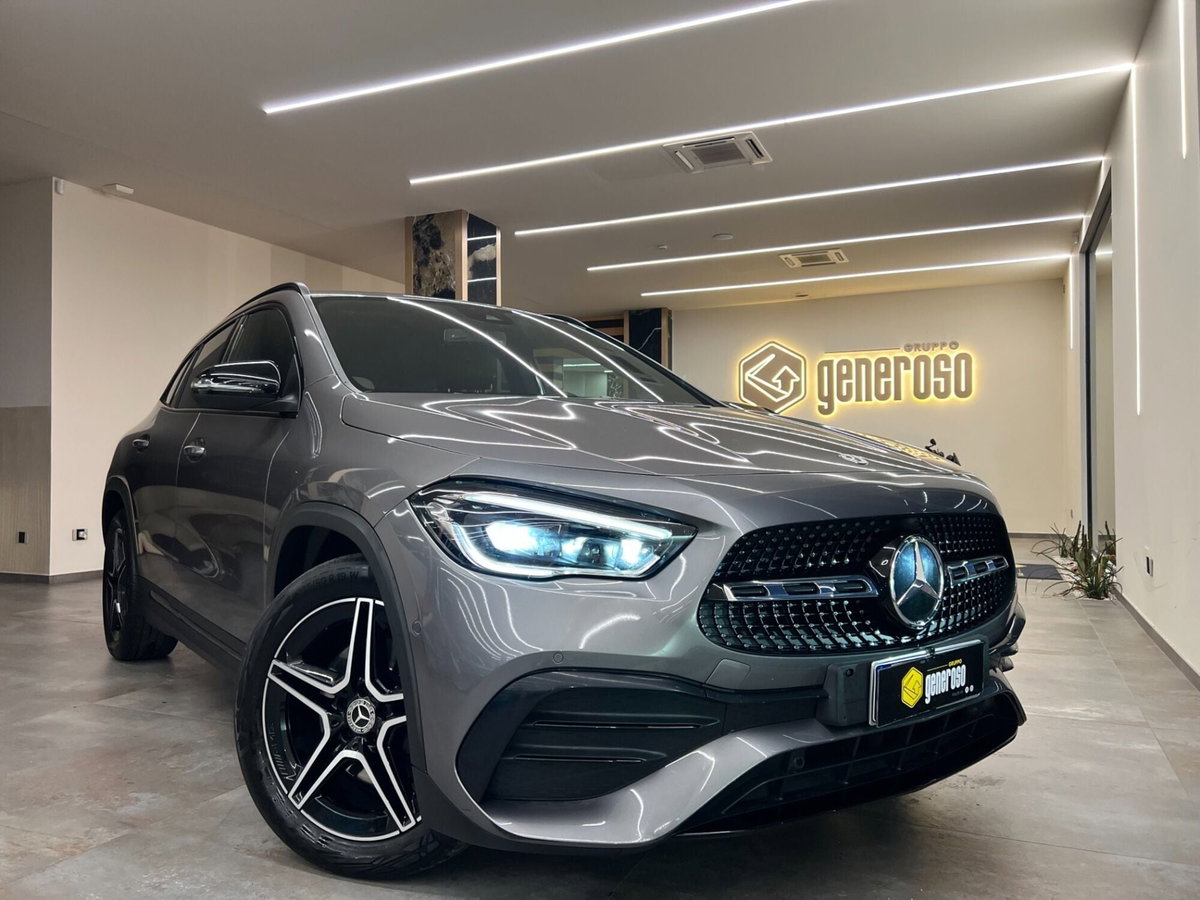 Mercedes-Benz GLA SUV 200 d Automatic 4Matic Premium