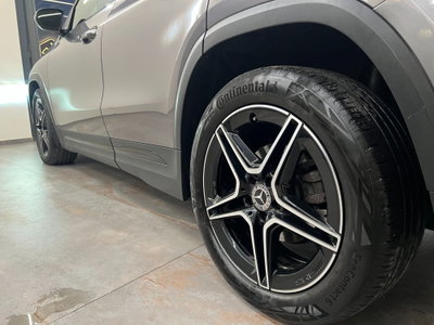 Mercedes-Benz GLA SUV 200 d Automatic 4Matic Premium (8)