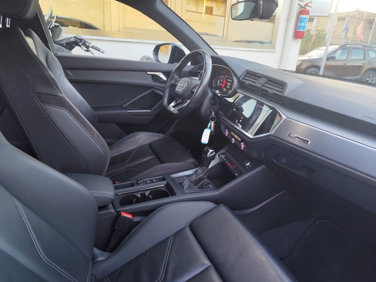 Audi Q3 Sportback 35 TDI quattro S tronic S line edition (13)
