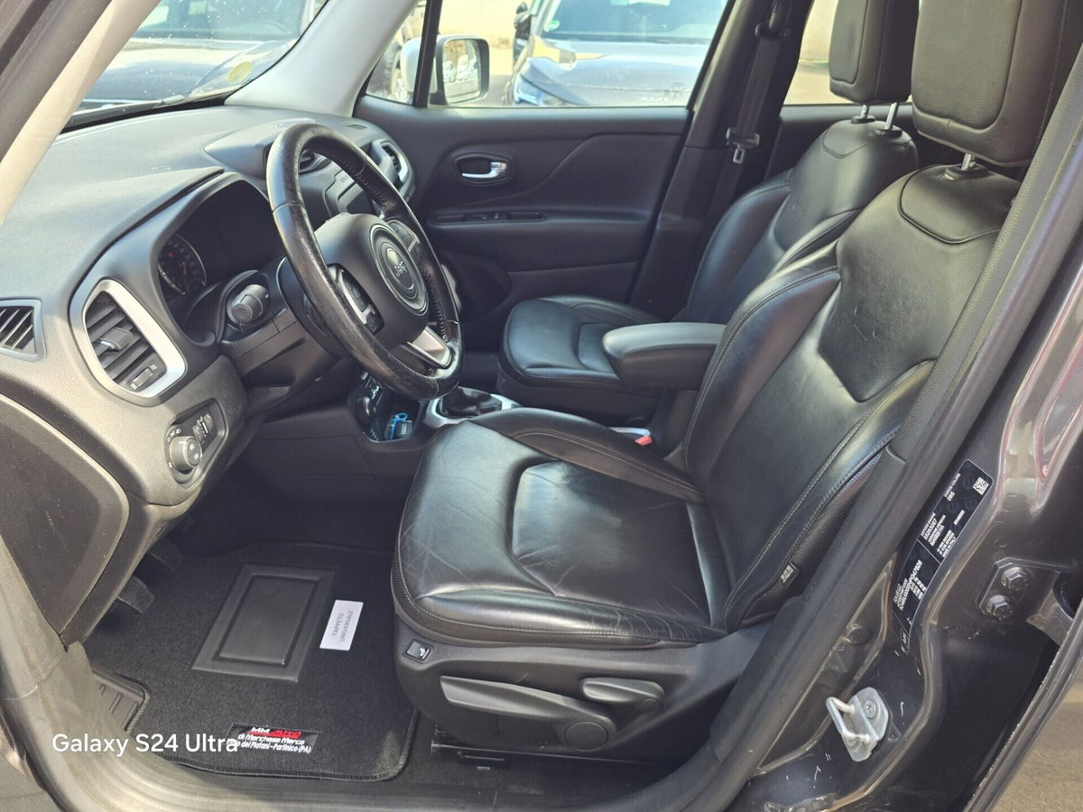 Jeep Renegade 2.0 Mjt 140CV 4WD Active Drive Limited (11)