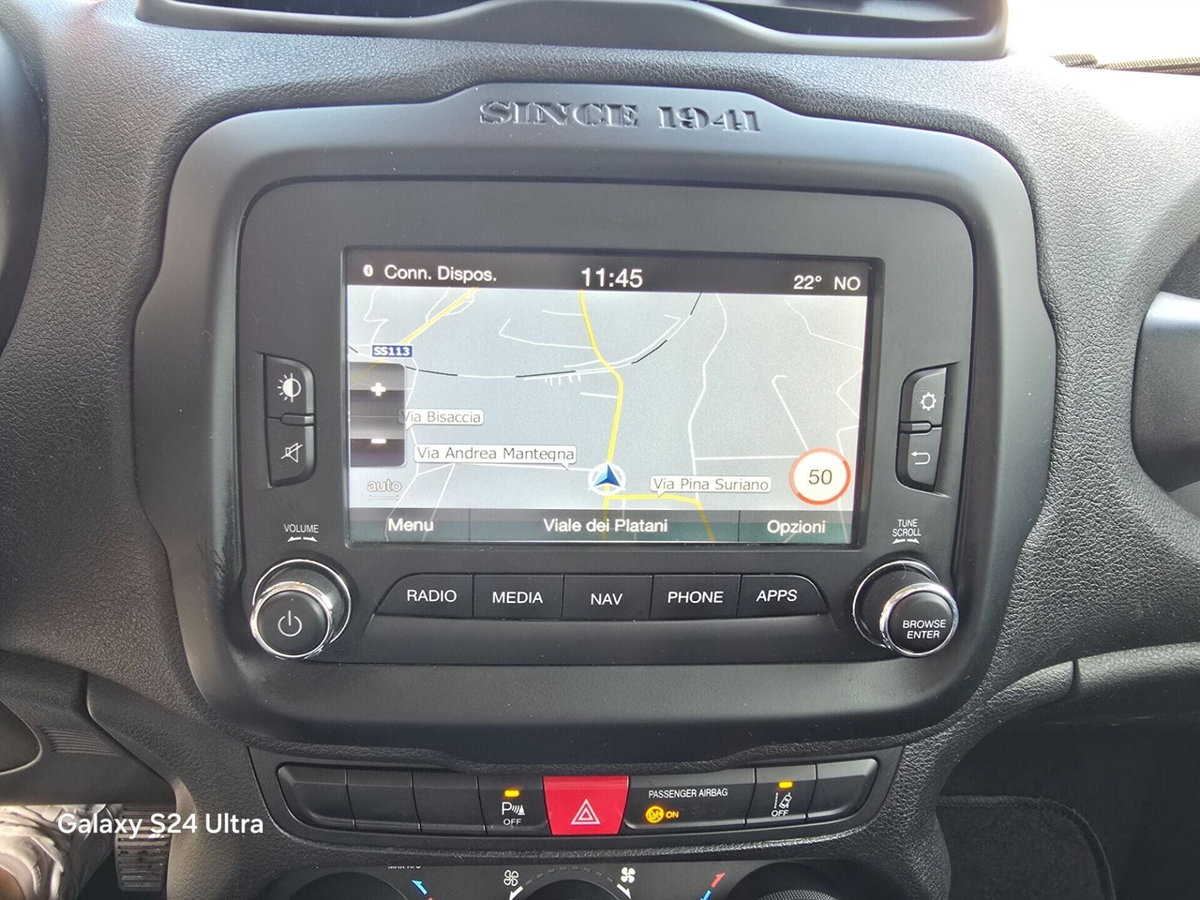 Jeep Renegade 2.0 Mjt 140CV 4WD Active Drive Limited (9)