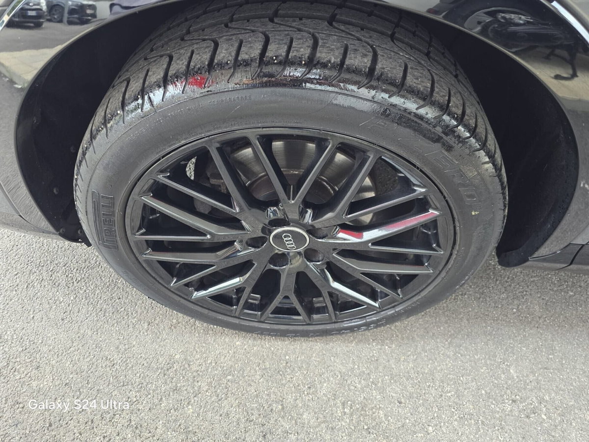 Audi Q3 2.0 TDI 184 CV S tronic quattro edition Sport (11)