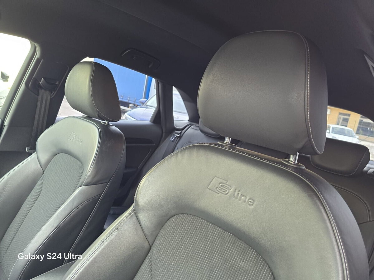 Audi Q3 2.0 TDI 184 CV S tronic quattro edition Sport (14)