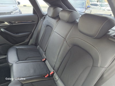 Audi Q3 2.0 TDI 184 CV S tronic quattro edition Sport (15)