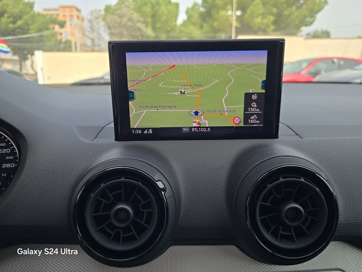Audi Q2 Q2 30 TDI Admired (12)
