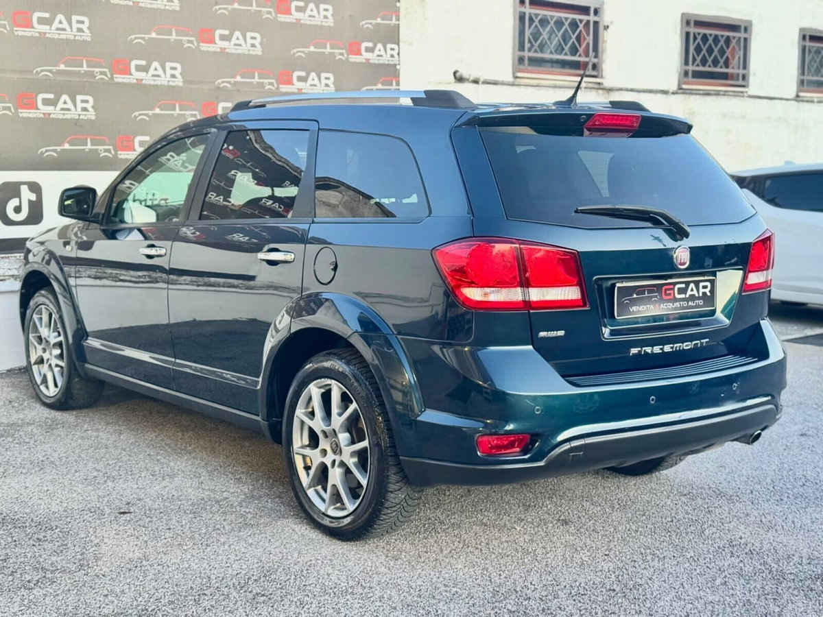 Fiat Freemont 2.0 Mjt 170 CV 4x4 Automatica Cross (7)