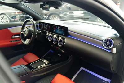 Mercedes-Benz CLA Shooting Brake 200 d AMG Line Premium Plus auto (10)