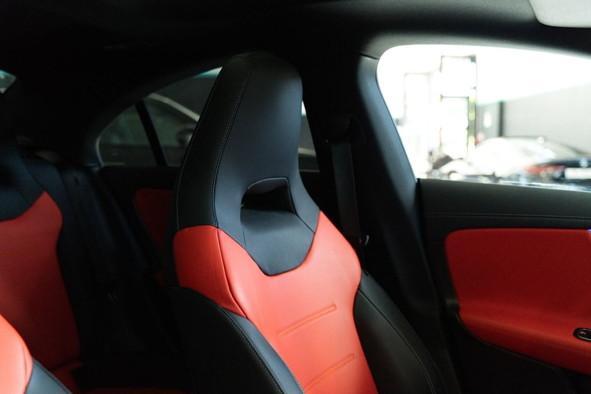 Mercedes-Benz CLA Shooting Brake 200 d AMG Line Premium Plus auto (16)