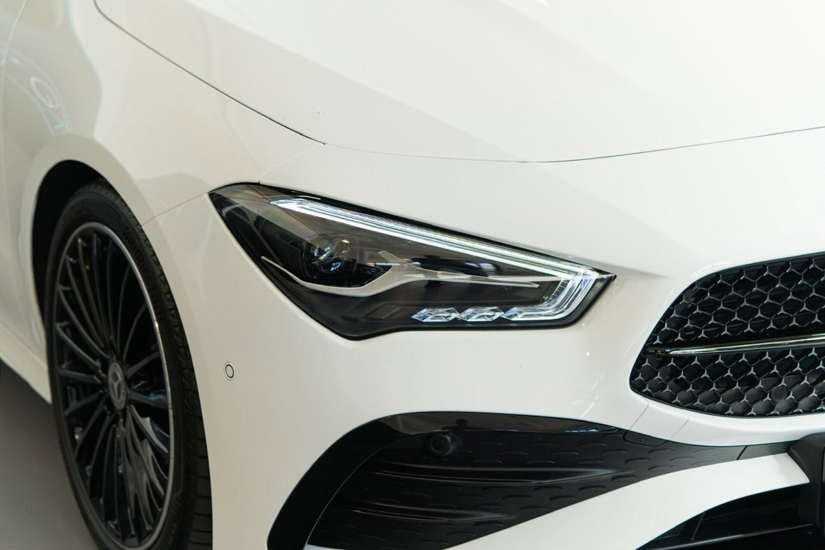 Mercedes-Benz CLA Shooting Brake 200 d AMG Line Premium Plus auto (4)