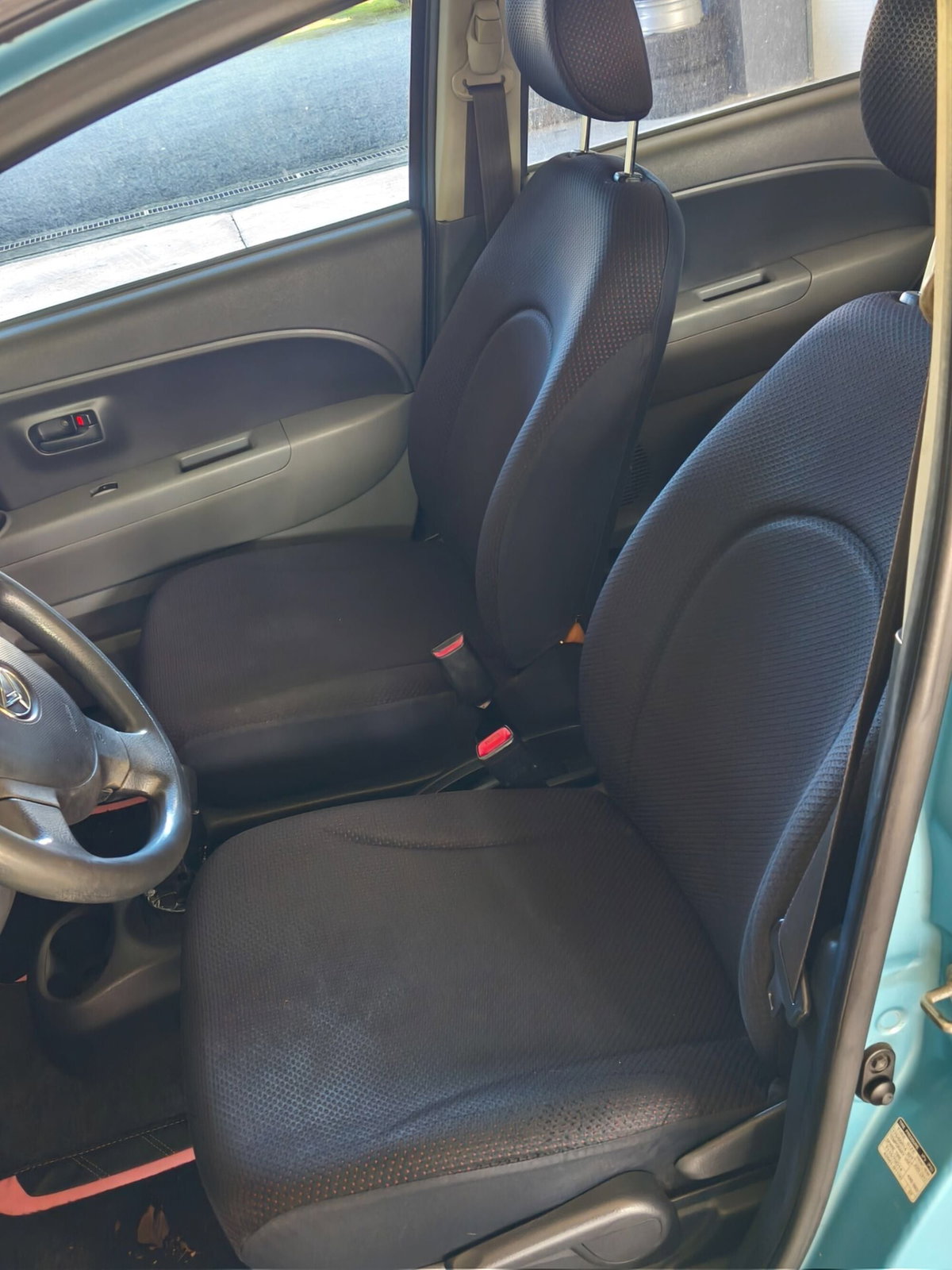 Daihatsu Sirion 1.0 12V Aki (15)