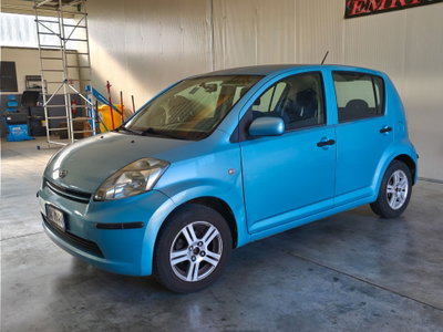 Daihatsu Sirion 1.0 12V Aki (4)