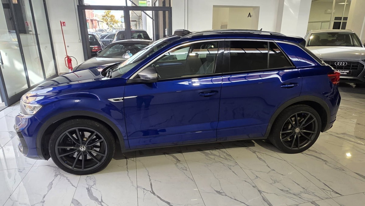 Volkswagen T-Roc 2.0 tsi R 4motion dsg (3)