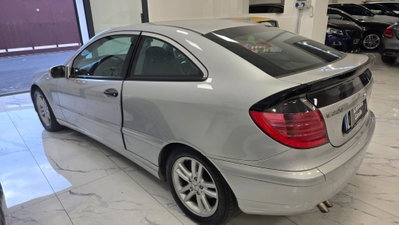 Mercedes-Benz Classe C Coupé 220 CDI cat Sportcoupé Avantgarde Sport (10)