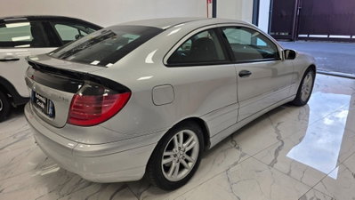 Mercedes-Benz Classe C Coupé 220 CDI cat Sportcoupé Avantgarde Sport (12)