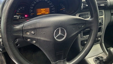 Mercedes-Benz Classe C Coupé 220 CDI cat Sportcoupé Avantgarde Sport (16)