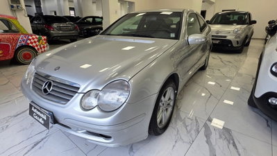 Mercedes-Benz Classe C Coupé 220 CDI cat Sportcoupé Avantgarde Sport (2)