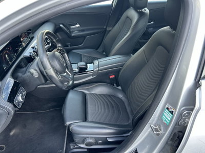 Mercedes-Benz Classe A 180 d Automatic Sport (14)