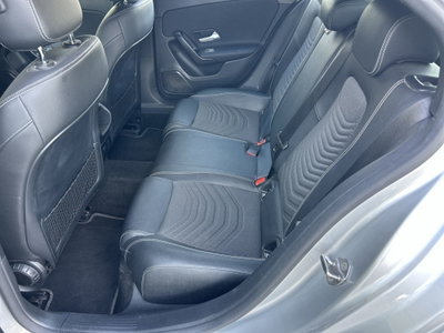 Mercedes-Benz Classe A 180 d Automatic Sport (15)