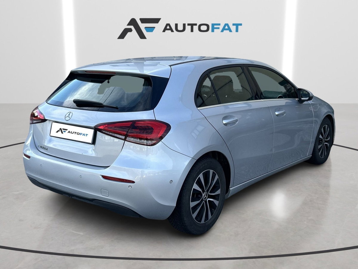 Mercedes-Benz Classe A 180 d Automatic Sport (5)