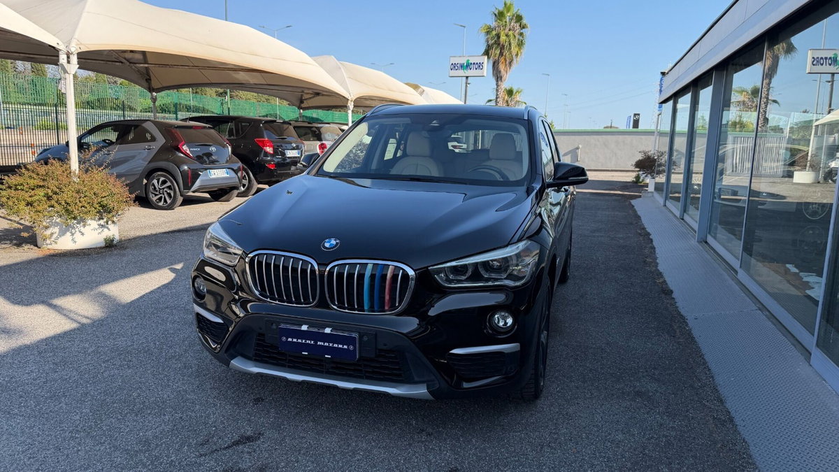 BMW X1 sDrive18d xLine (4)