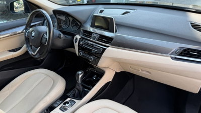 BMW X1 sDrive18d xLine (8)