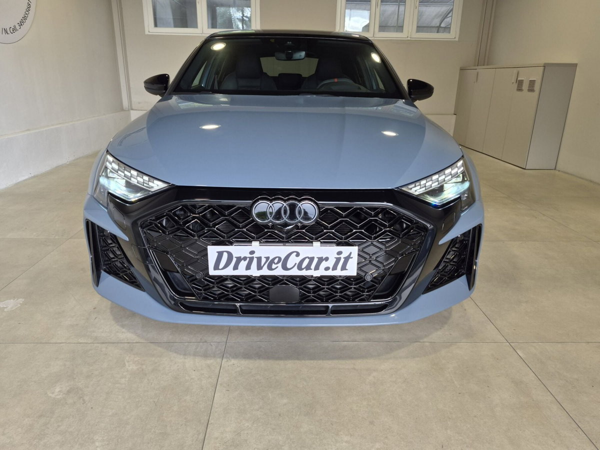 Audi RS 3 Sportback 3 TFSI quattro S tronic (5)