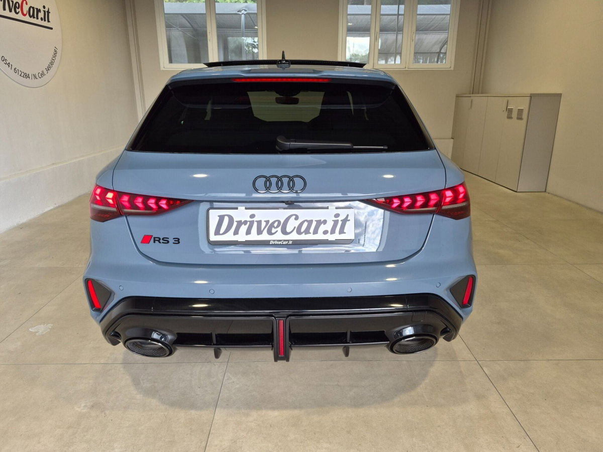 Audi RS 3 Sportback 3 TFSI quattro S tronic (7)
