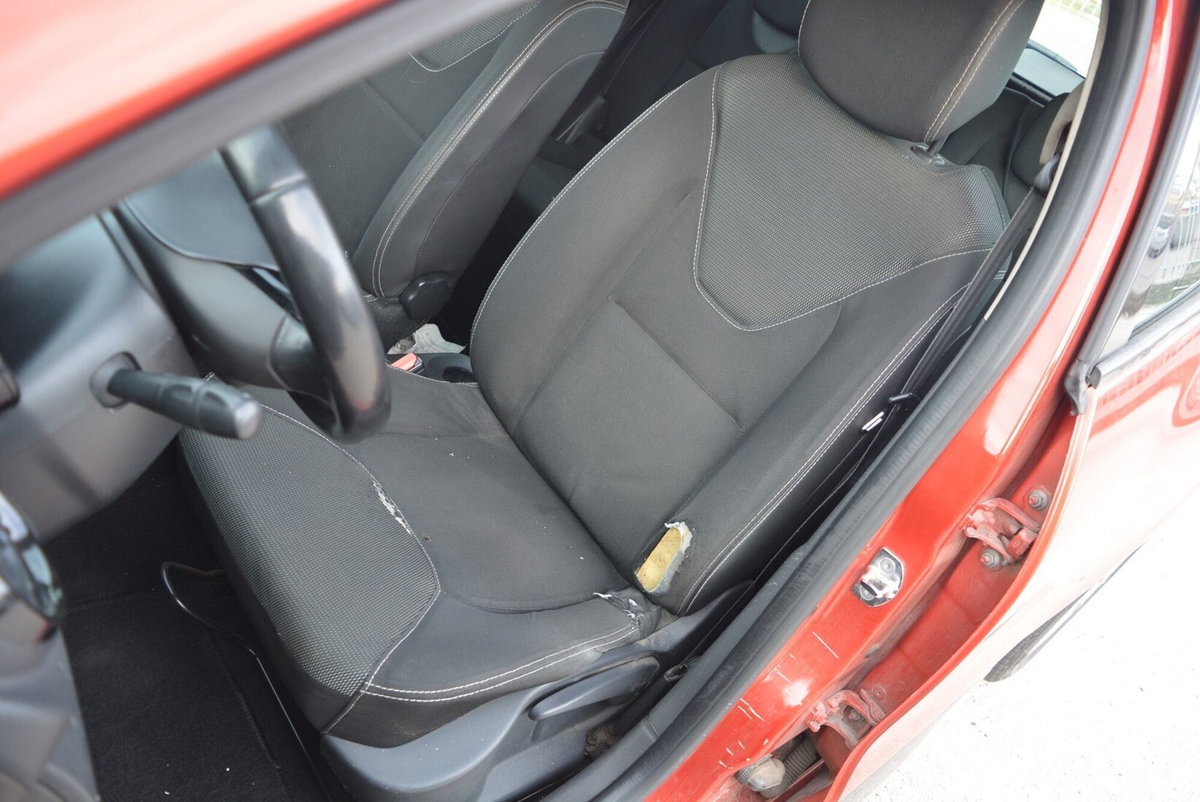 Renault Clio 1.5 dCi 8V 75CV 5 porte Live (11)