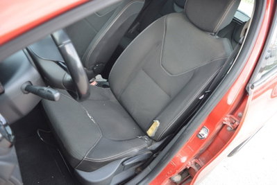 Renault Clio 1.5 dCi 8V 75CV 5 porte Live (11)
