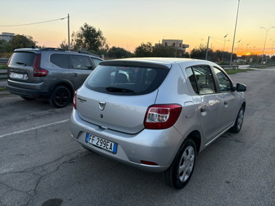 Dacia Sandero 1.2 75CV Lauréate (5)