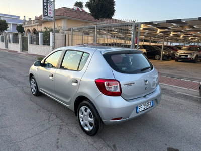 Dacia Sandero 1.2 75CV Lauréate (7)