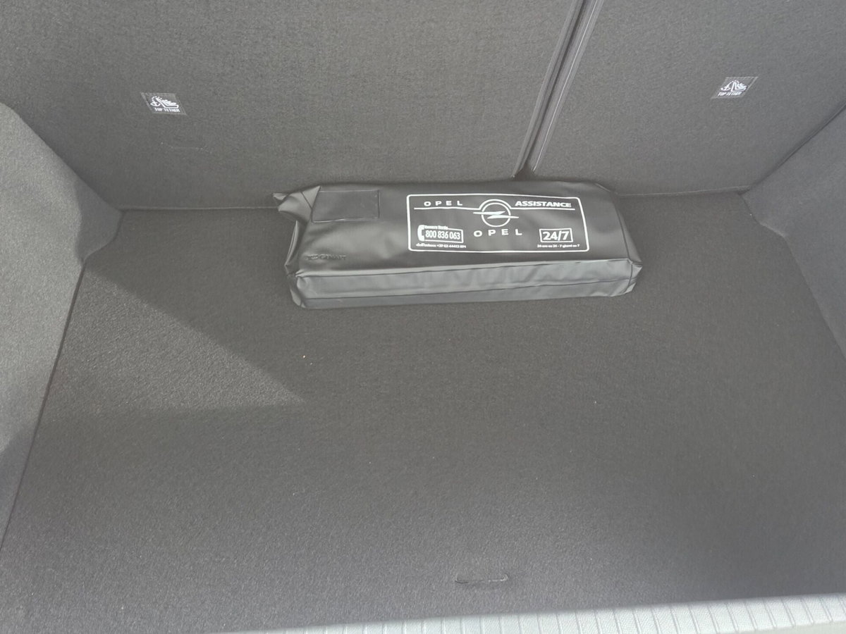 Opel Corsa 1.2 100 CV GS Line + (11)