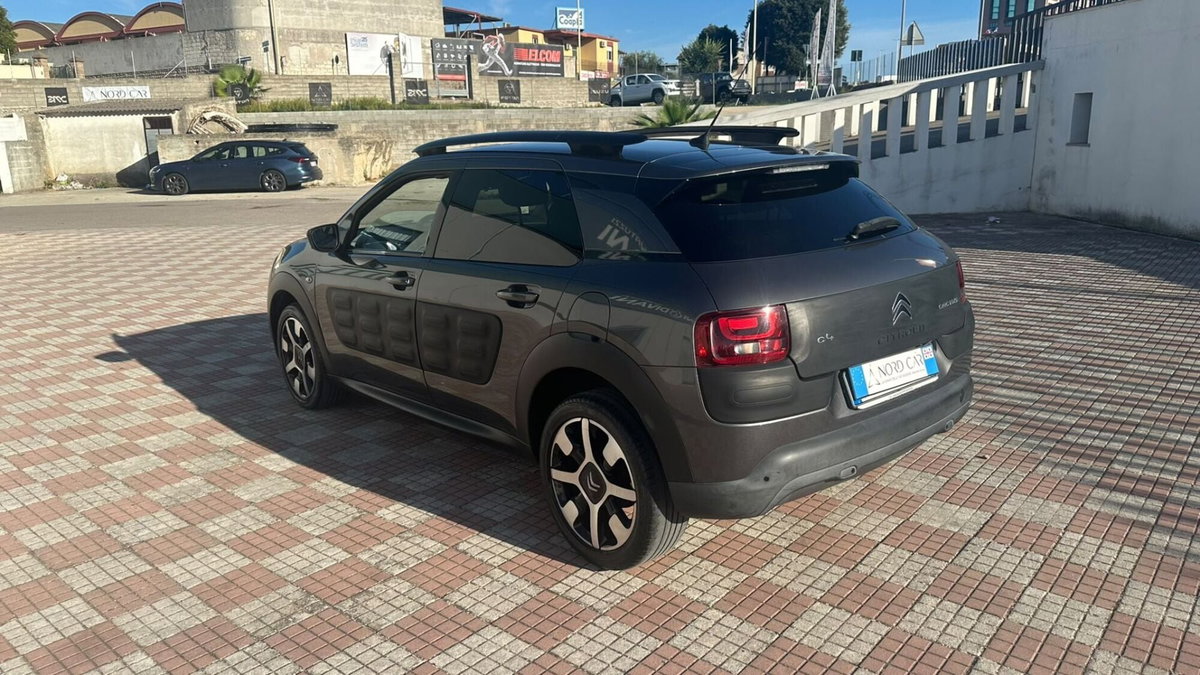 Citroen C4 Cactus PureTech 82 S&S ETG Shine (9)