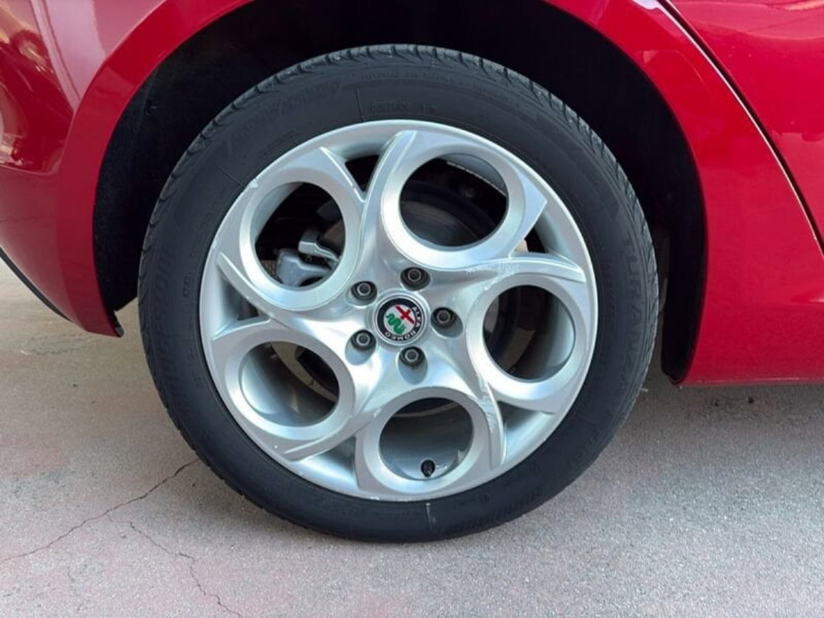 Alfa Romeo Giulietta 1.6 JTDm Ti 120cv (12)