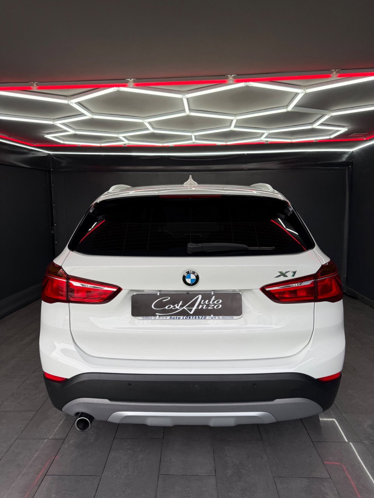 BMW X1 sDrive18d Msport (6)