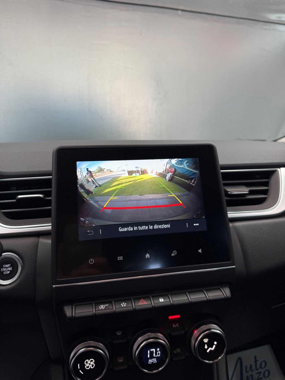Renault Captur TCe 100 CV GPL FAP Intens (12)