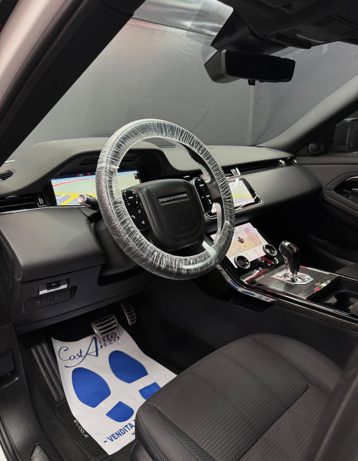 Land Rover Range Rover Evoque 2.0D I4-L.Flw 150 CV AWD Auto R-Dynamic (7)