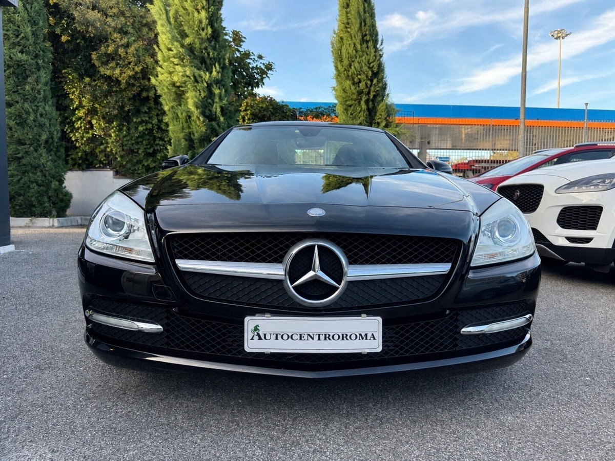 Mercedes-Benz SLK 200 CGI Edition1 (2)