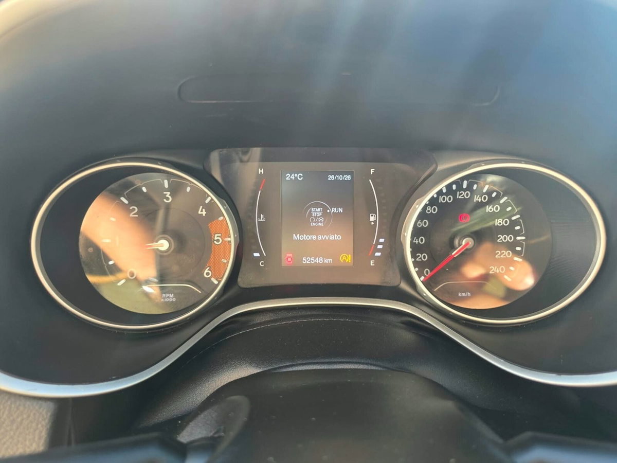 Jeep Compass 1.6 Multijet II 2WD Limited (14)