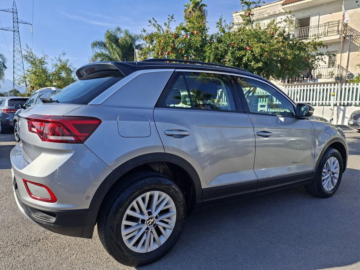 Volkswagen T-Roc 1.0 TSI Business BlueMotion Technology (12)