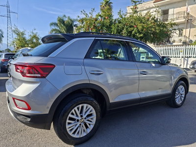 Volkswagen T-Roc 1.0 TSI Business BlueMotion Technology (12)