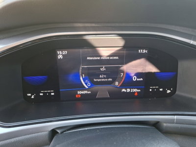 Volkswagen T-Roc 1.0 TSI Business BlueMotion Technology (17)