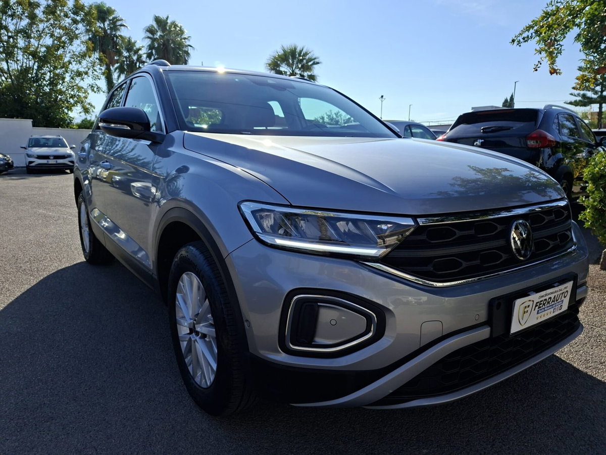 Volkswagen T-Roc 1.0 TSI Business BlueMotion Technology (2)