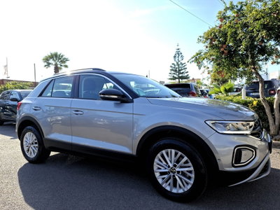 Volkswagen T-Roc 1.0 TSI Business BlueMotion Technology (4)