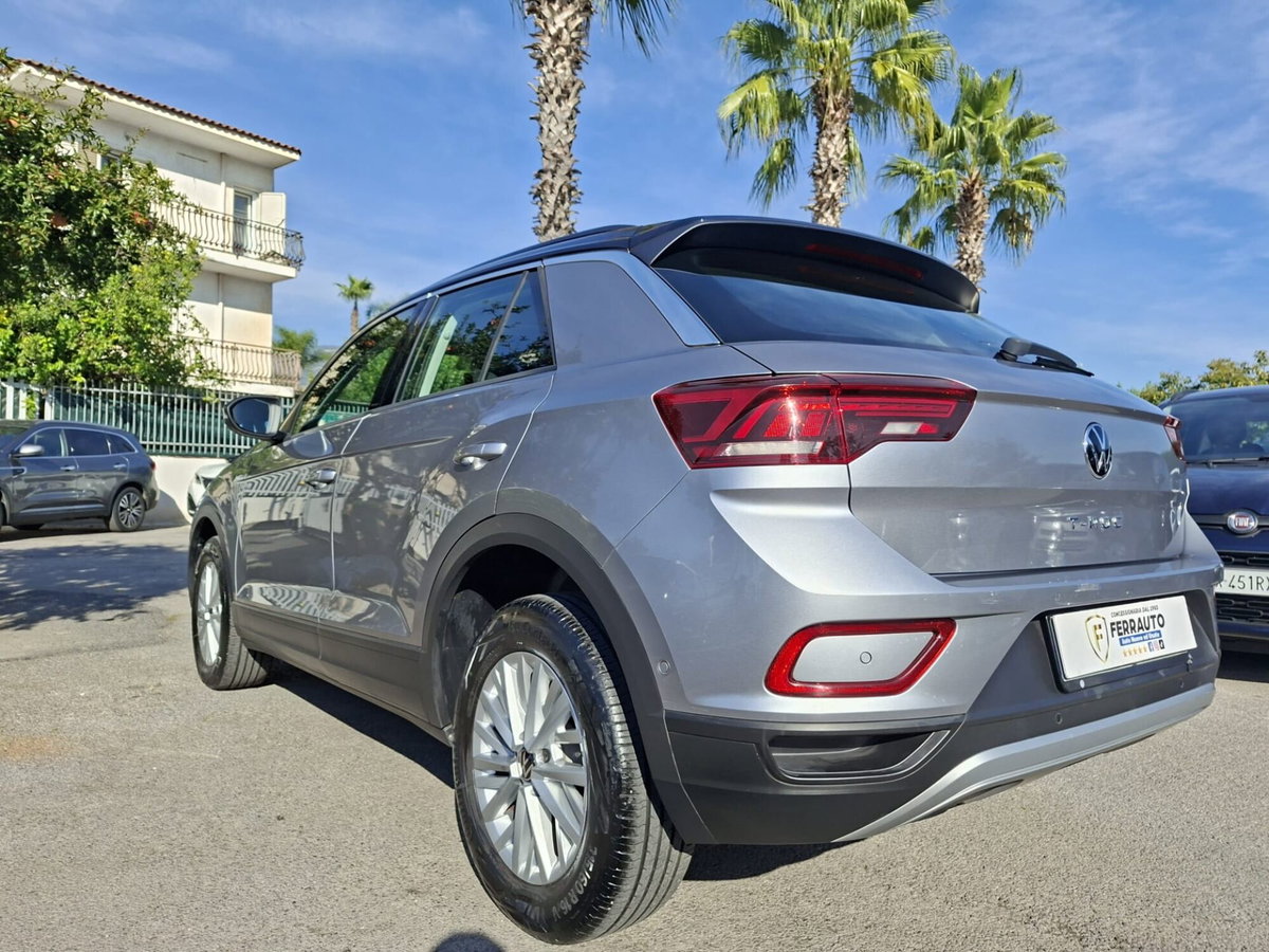 Volkswagen T-Roc 1.0 TSI Business BlueMotion Technology (8)