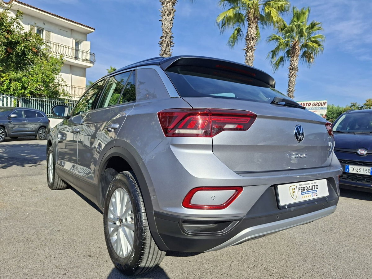 Volkswagen T-Roc 1.0 TSI Business BlueMotion Technology (9)