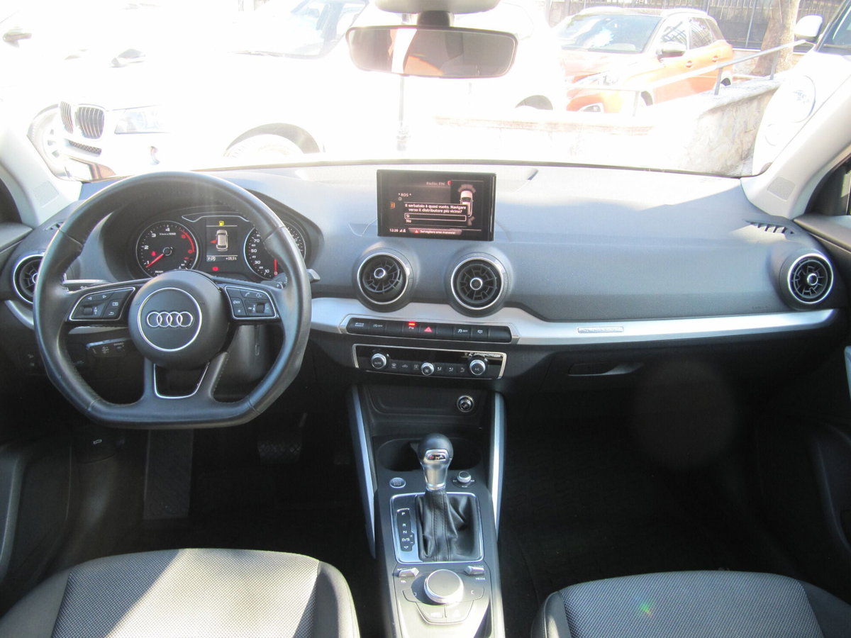 Audi Q2 Q2 35 TDI quattro S tronic S line Edition (9)