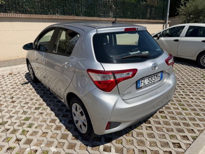 Toyota Yaris 1.0 5 porte (6)